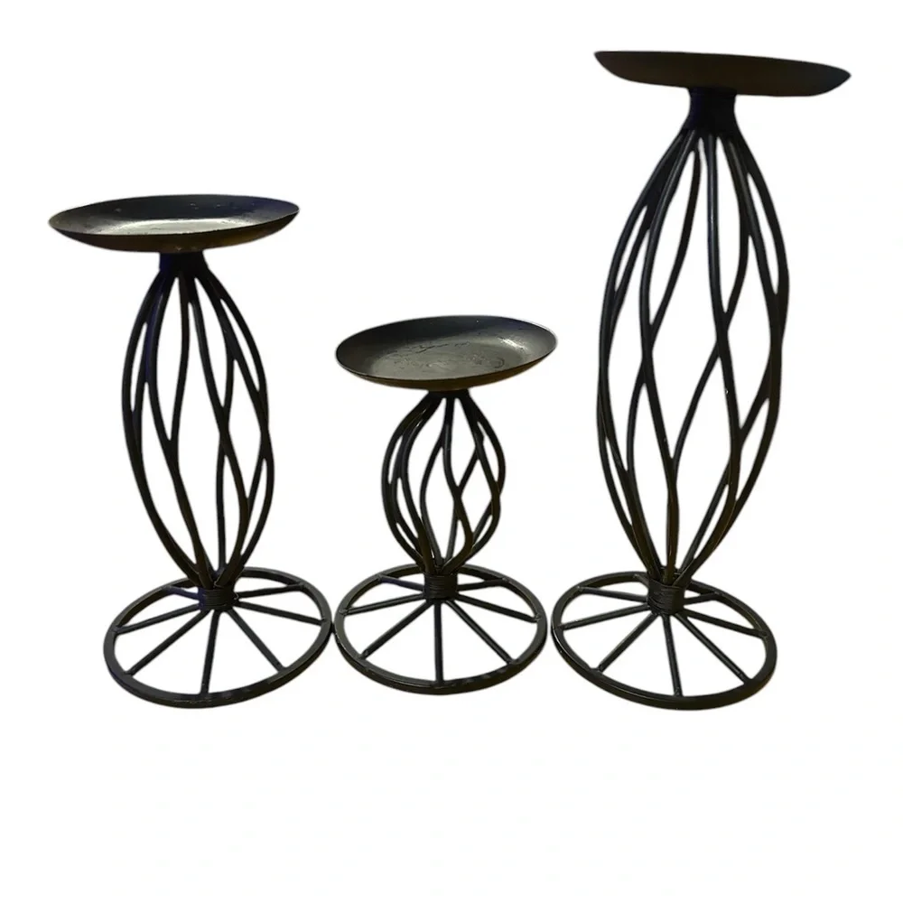 Studio Decor Elegant Set of 3 Black Metal Candle pedestal holder